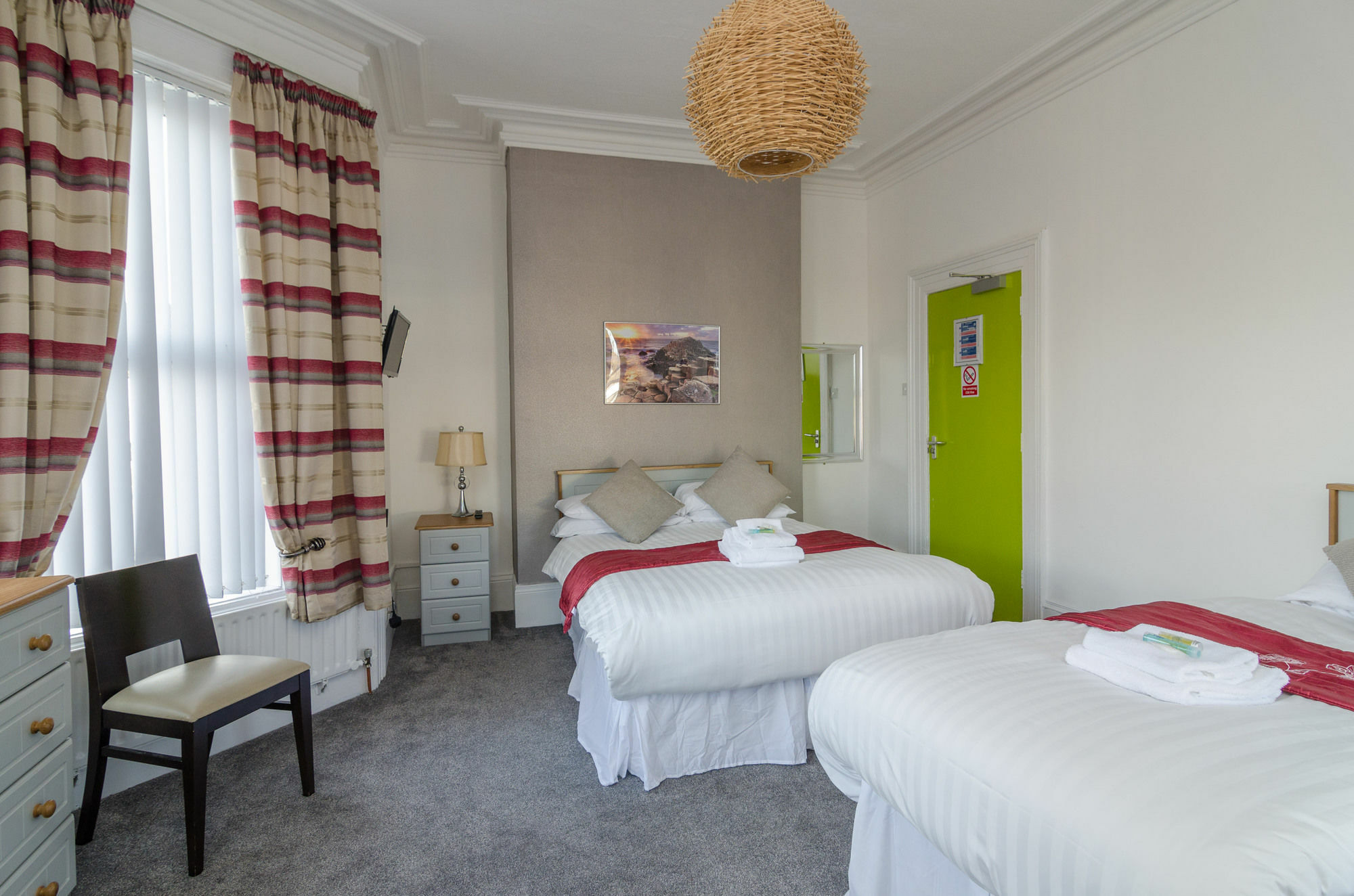 Oyo Parador Lodge Belfast Exteriör bild