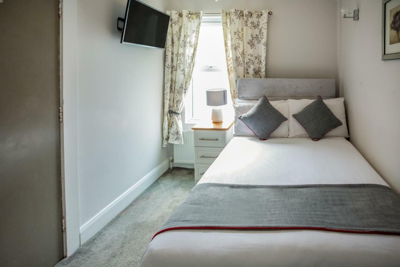 Oyo Parador Lodge Belfast Exteriör bild