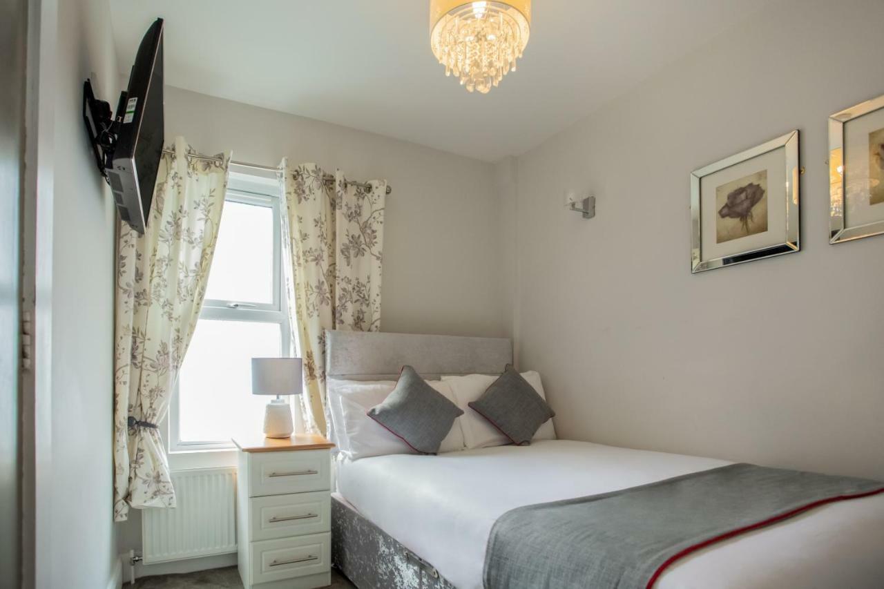 Oyo Parador Lodge Belfast Exteriör bild
